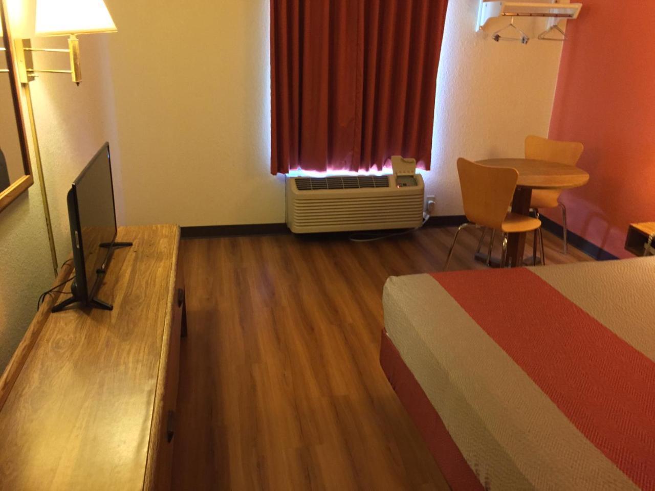 Motel 6-Arkadelphia, Ar Buitenkant foto